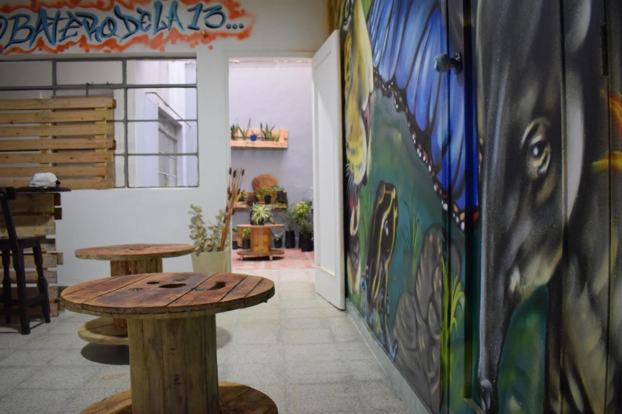Serrania Hostal Medellín Eksteriør billede