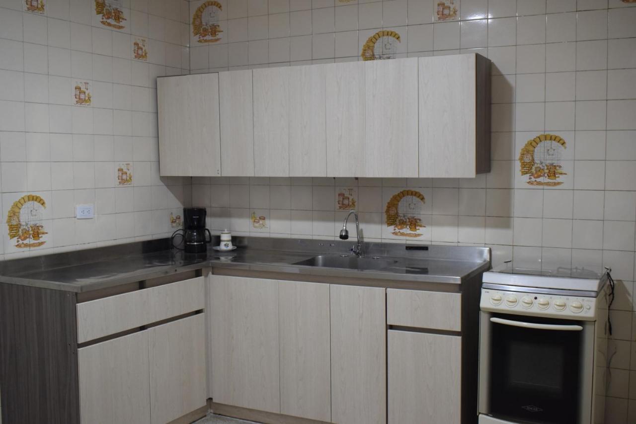 Serrania Hostal Medellín Eksteriør billede